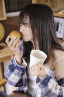 情欲九歌